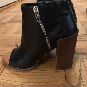 Dolce Vita black open-toe booties